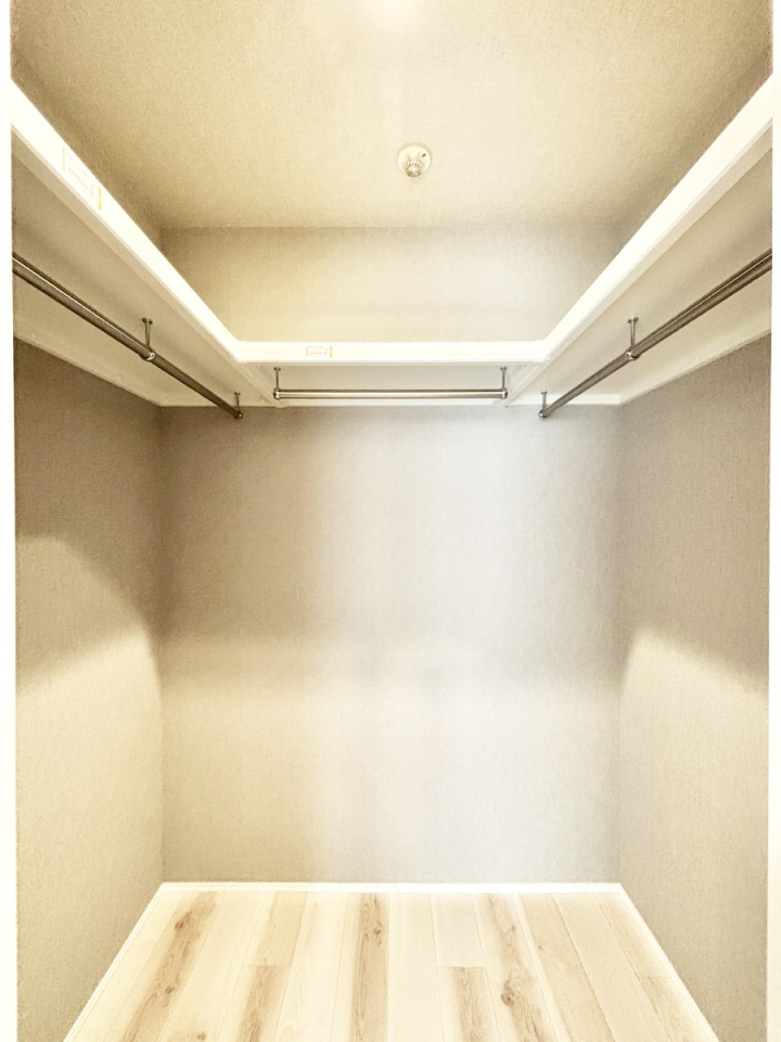 ̑ EH[NCN[[bg̊pŐԃXbL