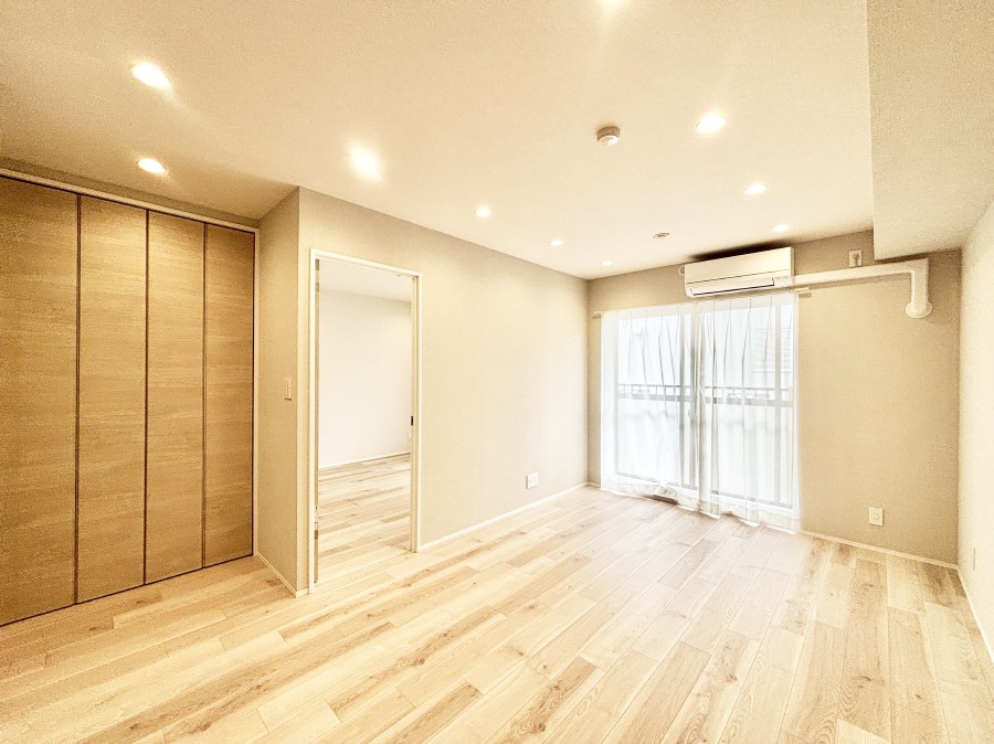 ̑ ƑRƏW܂ẽXy[XɂȂ肻