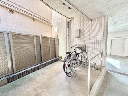 ���̑� ���]�Ԓu����i�󂫏󋵂͓s�x���m�F���������j