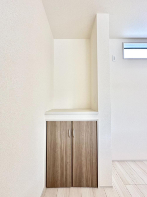 ���̑� �L�b�`�����ɃJ�E���^�[��ݒu�B������Ƃ�����Ƃɂ��֗��ł��ˁB