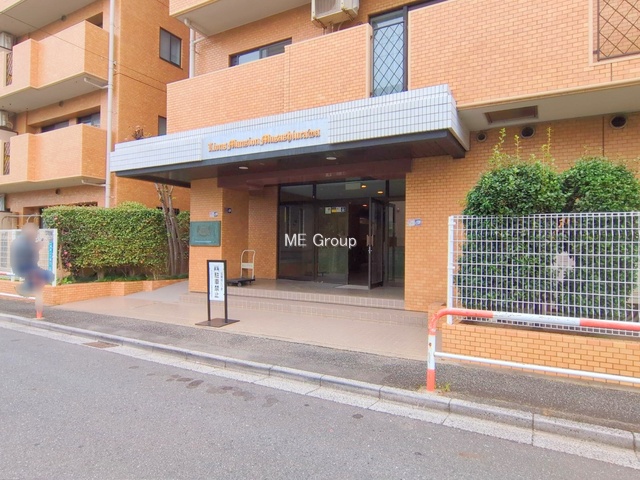 �G���g�����X -