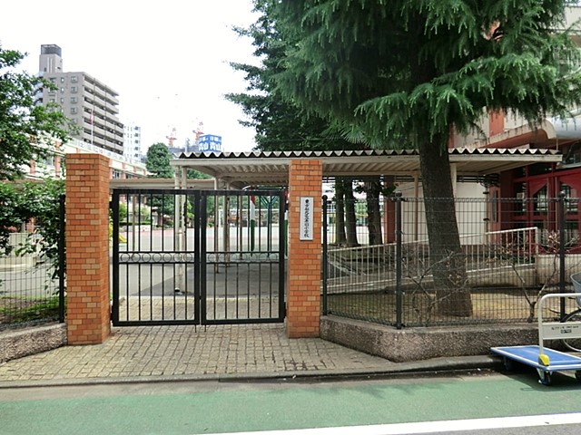 ���ӊ� ���w�Z 150m �k�旧�ԉH���w�Z