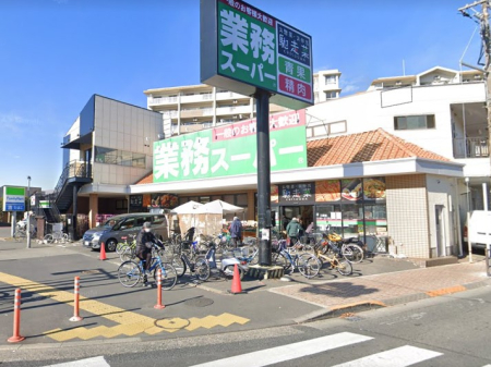 ���ӊ� �X�[�p�[ 600m �Ɩ��X�[�p�[ �O��X