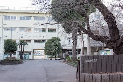 ���ӊ� ���w�Z 600m ��z�s���x�m�����w�Z