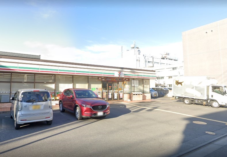 ���ӊ� �R���r�j 100m �Z�u��-�C���u�� ��z�����X