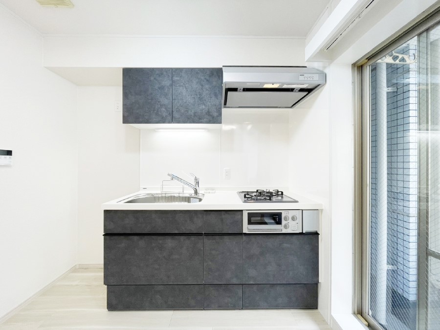 �L�b�`�� �������������I�ɁA�y�����I�V�X�e���L�b�`��