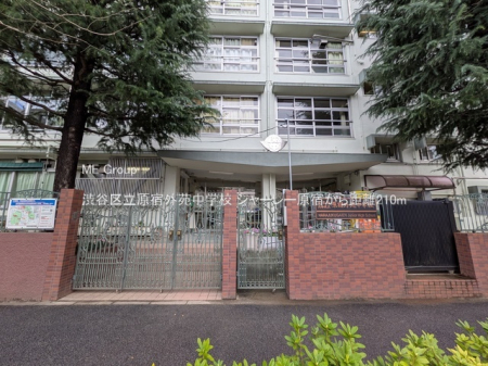 ���ӊ� ���w�Z 210m �a�J�旧���h�O�����w�Z