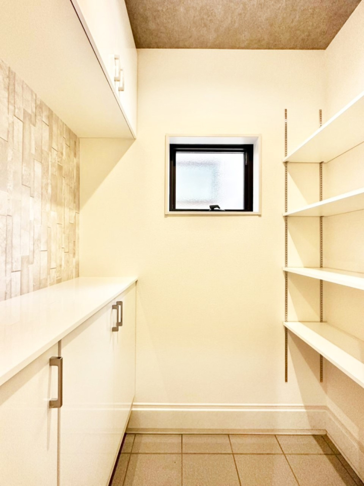 ���� �U�炩�肪���Ȍ��ւ��X�b�L���̌��֎��[�t�@