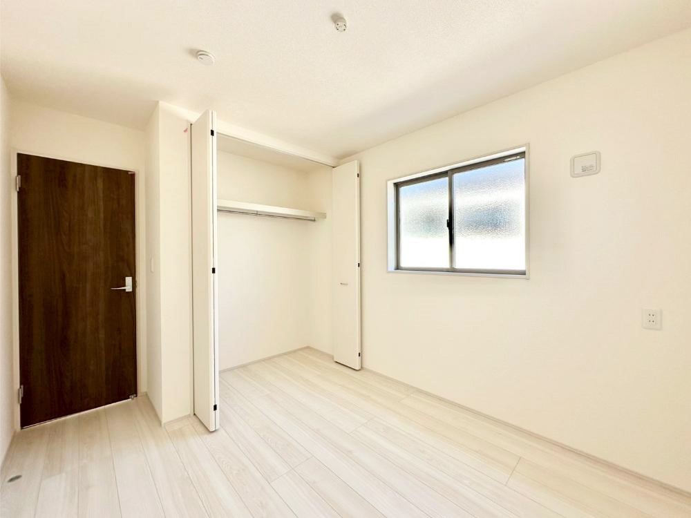 ���̑����� �u�₩�ȓ��������������S�̂�D������ݍ���ł���܂� 