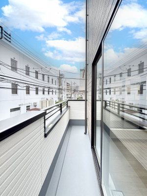 �o���R�j�[ ������̃o���R�j�[�I���Ƒ��̐��󕨂͂������A���z�c�������Ղ花���܂��I