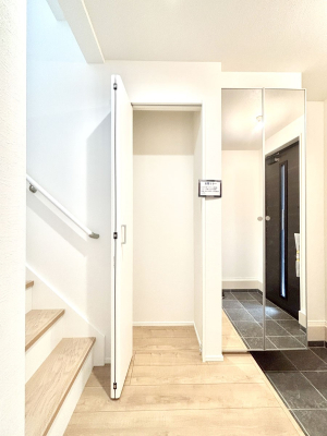 ���̑����� ���փz�[�����[�ł��B�|������₨�o�����p�O�b�Y�̎��[�ɕ֗��ł��B