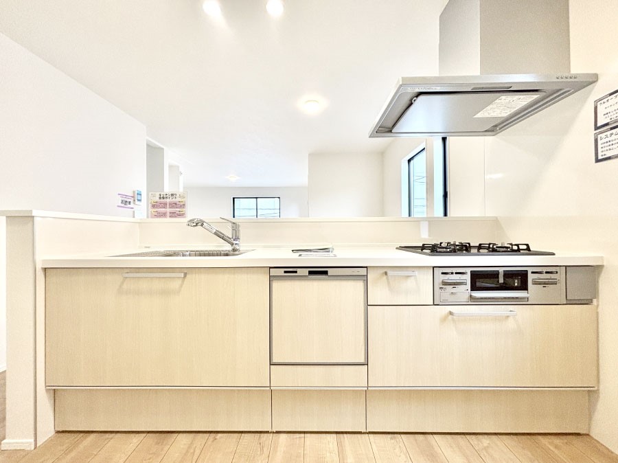 �L�b�`�� �������������I�ɁA�y�����I�V�X�e���L�b�`��  