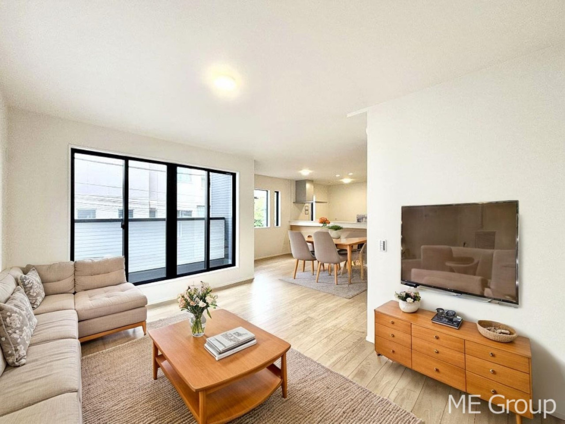 ���r���O ���Ƒ��̓��₩�Șb�����ŕ�܂�閾�邢���r���O  ���Ƌ��CG�ł�