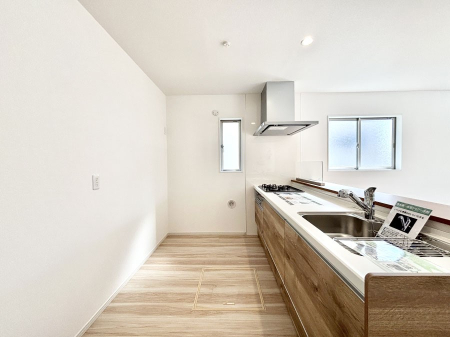 �L�b�`�� ��Ƃ肠��L�b�`���ł͂��Ƒ��Ɗy�������������ł��܂��B