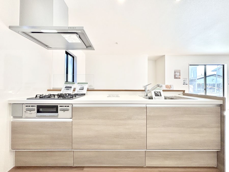 �L�b�`�� �������������I�ɁA�y�����I�V�X�e���L�b�`��  