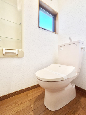 �g�C�� ���邭�������̂���g�C��