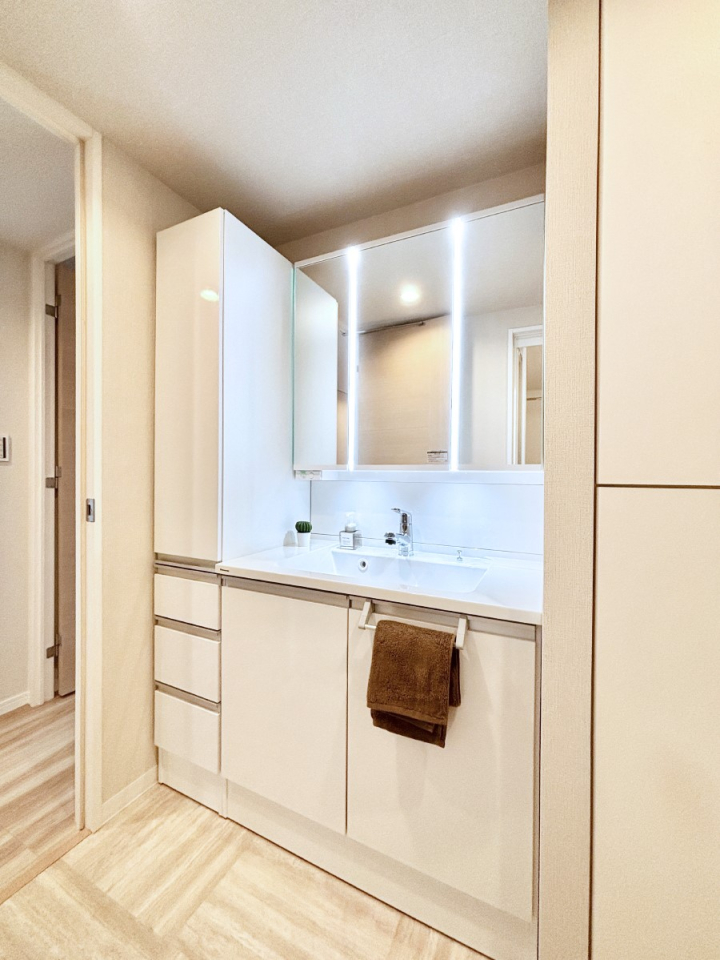 ���ʑ�E���ʏ� ������������ʉ��ώ��Œ��̐g�x�x�����K  