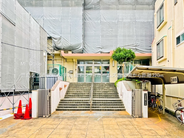 ���ӊ� ���w�Z 320m �L���旧���������w�Z