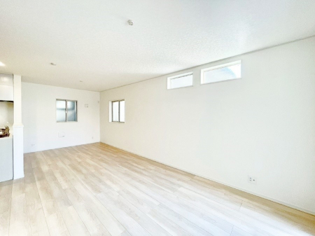 ���r���O �Z�ޕ��̌��������o�����A�C���e���A���l����̂��y���݂ȃ��r���O�ł��I