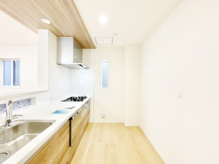 �L�b�`�� ��Ƃ肠��L�b�`���X�y�[�X�ł�������H��̌�ЂÂ����X���[�Y�ɁI