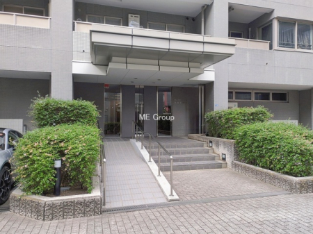 �G���g�����X -