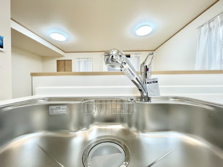 ���̑����� �򐅊��̌^�̃L�b�`���Ő􂢕��p�E�����p�Ɛ؂�ւ��ȒP�I