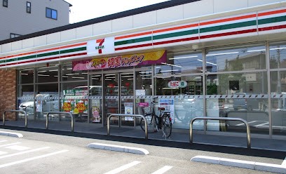 ���ӊ� �R���r�j 260m �Z�u��-�C���u�� ����O��R���ړX