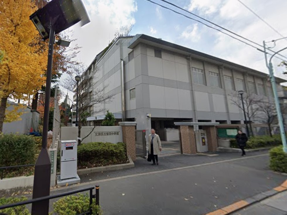 ���ӊ� ���w�Z 800m �����旧���H���w�Z