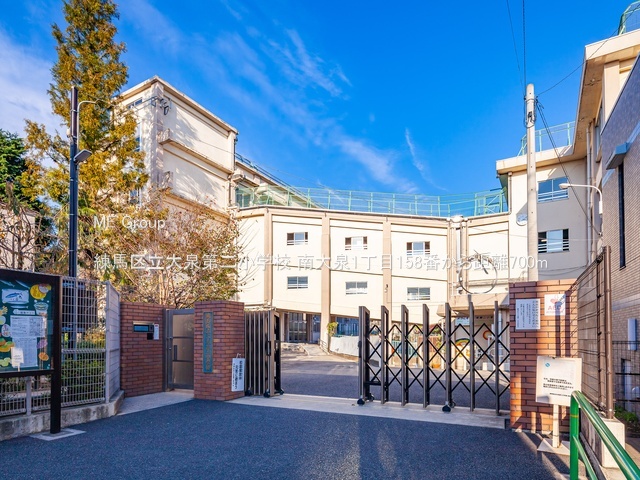 ���ӊ� ���w�Z 700m ���n�旧����񏬊w�Z