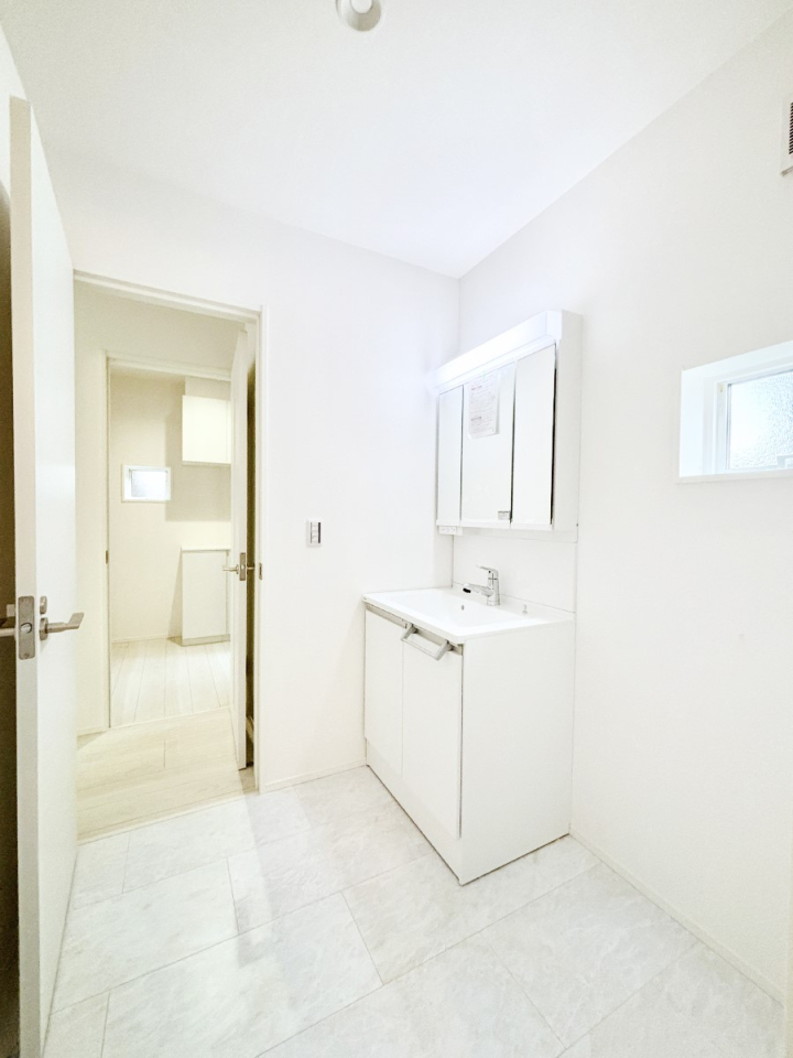 ���̑� �������̂��郉���h���[�X�y�[�X