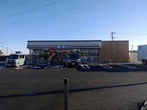 ���ӊ� �R���r�j 600m �Z�u��-�C���u�� �����V��Q���ړX