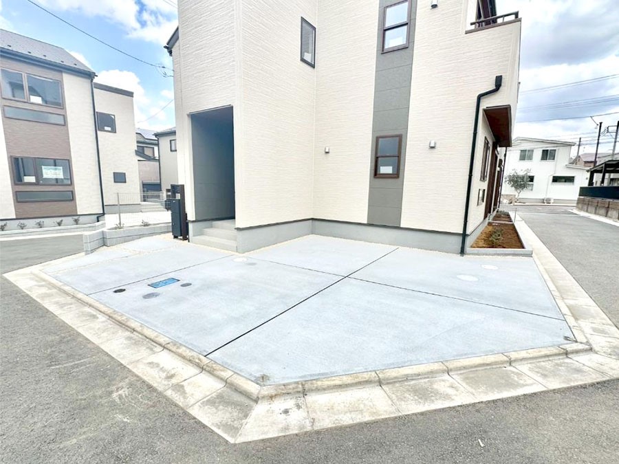  �����Ɍ������Ȃ����ԃX�y�[�X�B