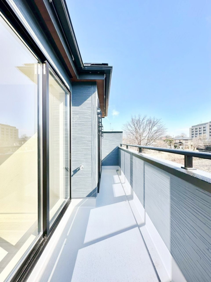 �o���R�j�[ �Q�����ɂ܂�����L���o���R�j�[�B���ꂽ���ɂ͐��󕨂��C�����悭���������ł��ˁB