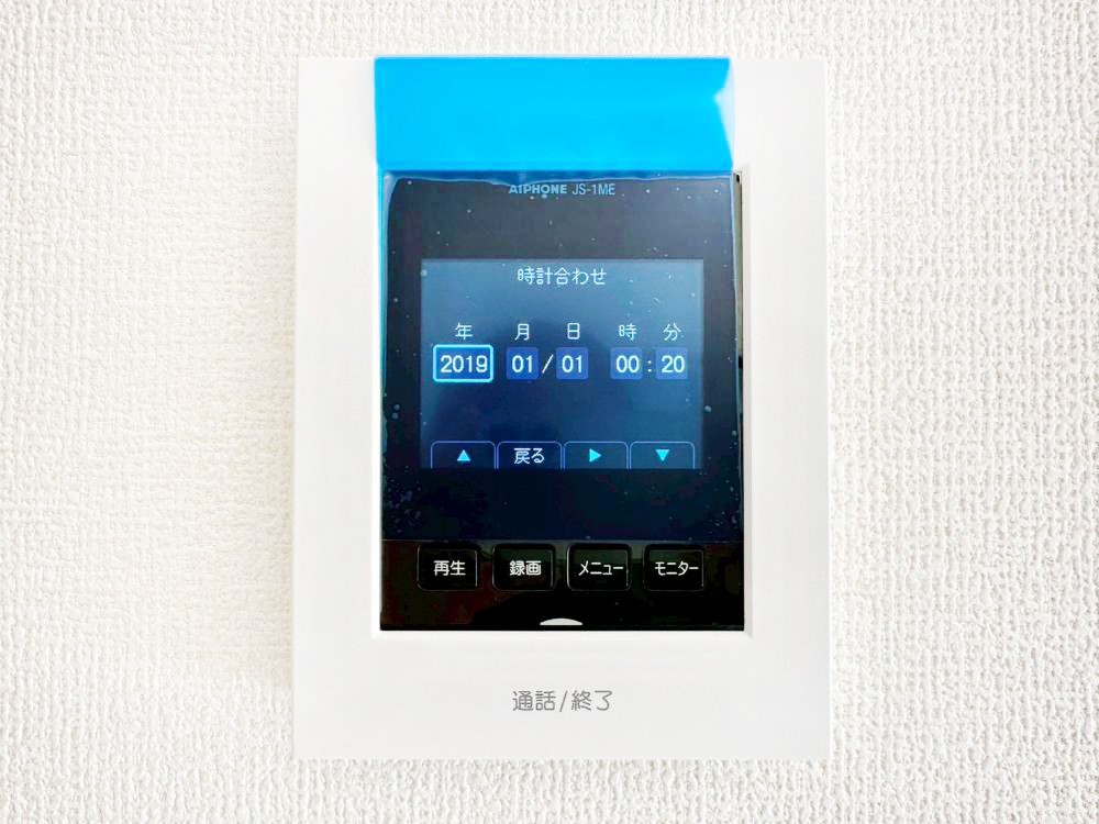 ���̑����� TV���j�^�[�t�C���^�[�t�H�����t���Ă��ăZ�L�����e�B�[��