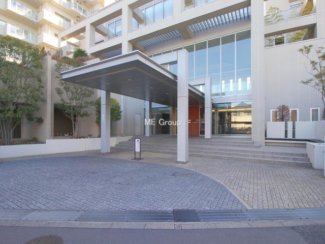 �G���g�����X -