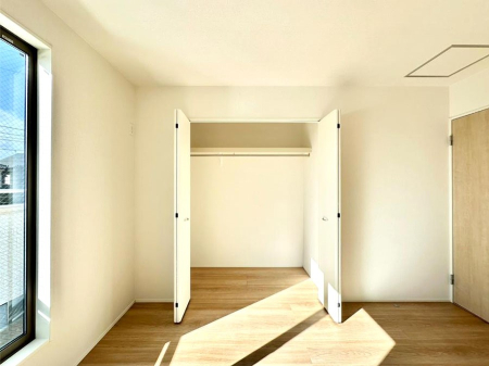 ���[ �����Ղ�̎��[�X�y�[�X�ŉ��K�ɕ�点���� 