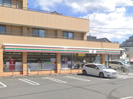 ���ӊ� �R���r�j 300m �Z�u��-�C���u�� �є\����X