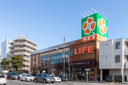 ���ӊ� �X�[�p�[ 600m ���C�t�V����w�O�X