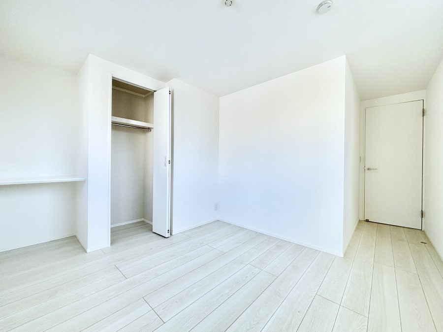 �q������ �q�������ɂ��������߂Ȏ��[�X�y�[�X�����Ղ�̋���