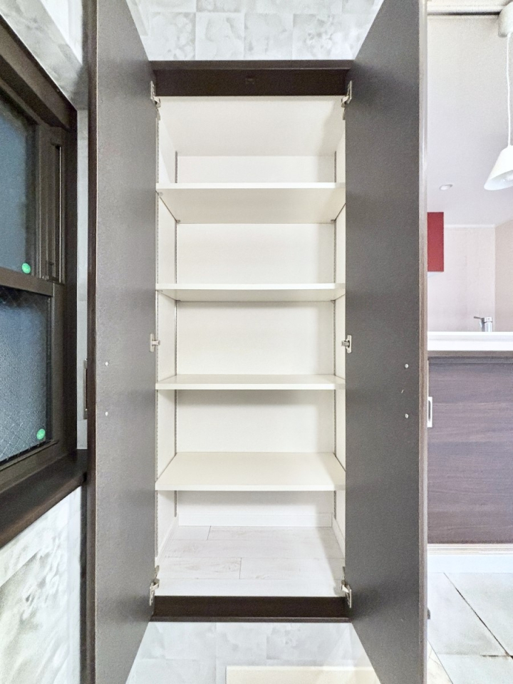 ���̑����� �L�����[�B�|�������G�߂̏��������[���邱�Ƃ��ł��܂��B