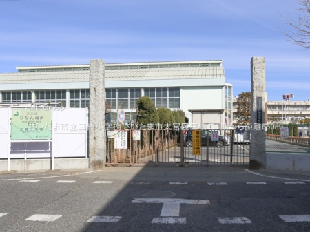 ���ӊ� ���w�Z 650m �������܎s���O�����w�Z