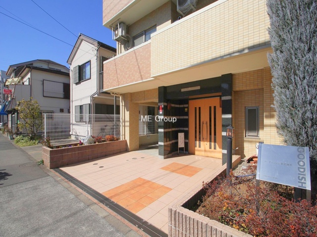 �G���g�����X -