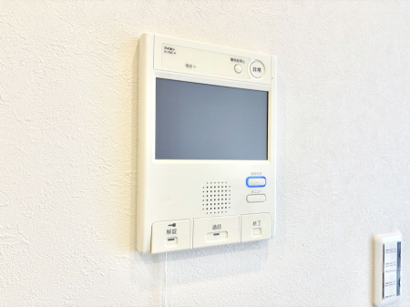 ���̑����� �K��҂���ڂł킩����S�̂s�u���j�^�[�t���C���^�[�z���B   