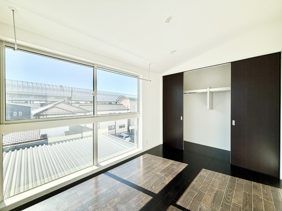 ���̑����� �u�₩�ȓ��������������S�̂�D������ݍ���ł���܂�