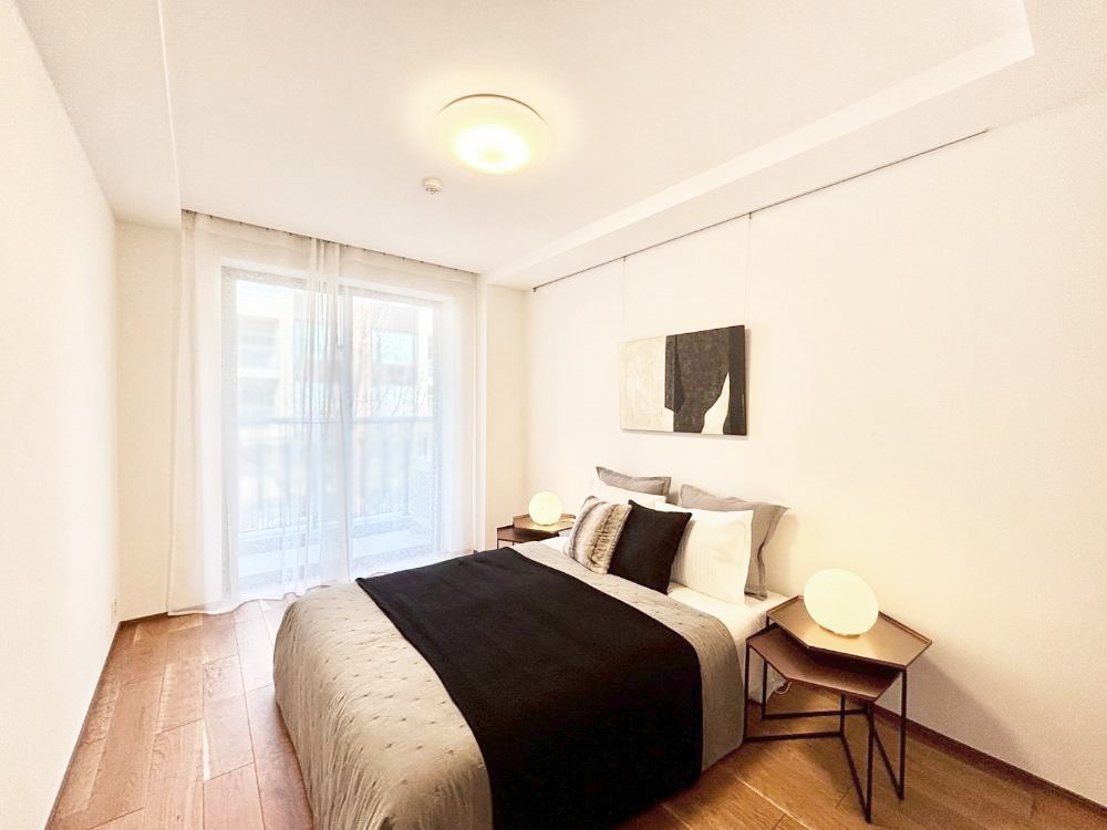 �Q�� ���邢�o���R�j�[�T�C�h�ɗm����ݒu�B�ڊo�߂̗ǂ��Q���ɁB