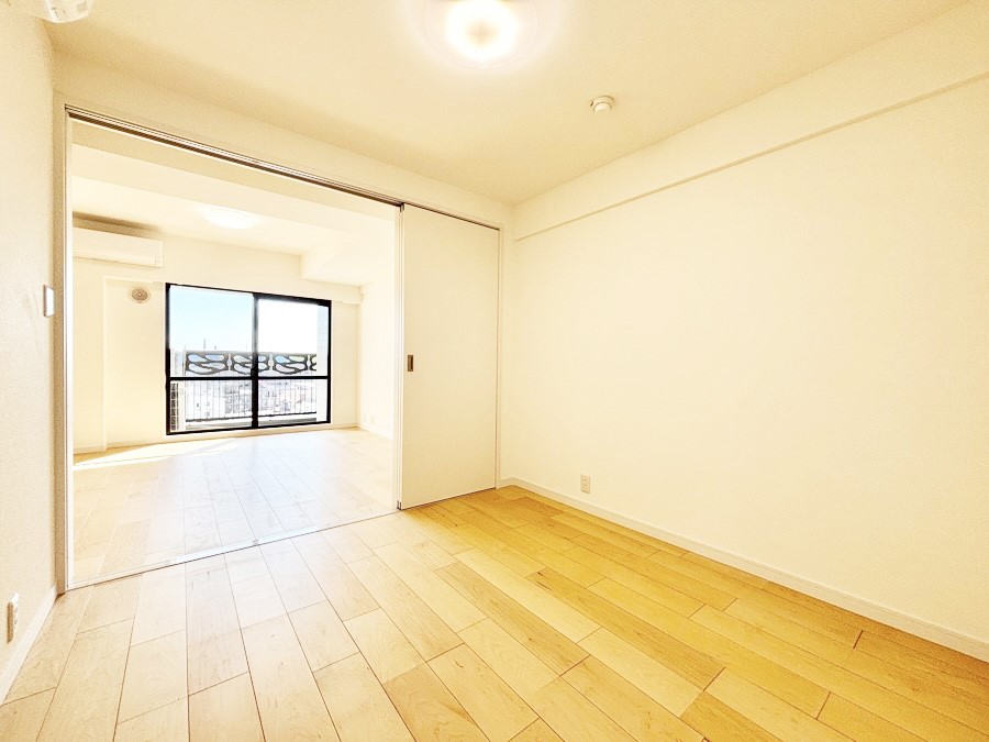 �q������ ���Ƃ��Ă��J�����ă��r���O�̉����Ƃ��Ă����p�ł���m��