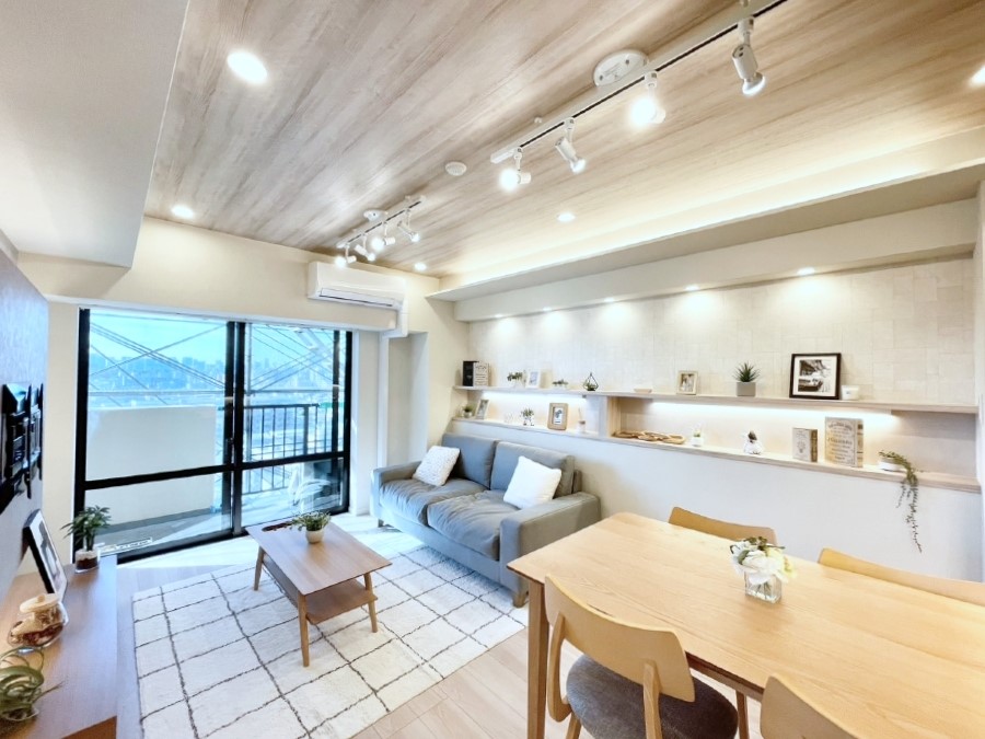 ���r���O �傫�ȑ����炽���Ղ�̗z���ƕ����������郊�r���O