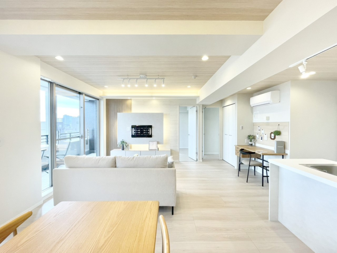 ���r���O �Ƒ��c���̎��Ԃ����������Ȃ��났�̃��r���O�_�C�j���O�B   