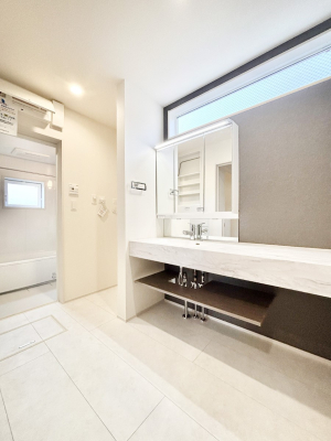 ���̑� �������̂�����K��Ԃł��B�����̐g�x�x���C�����ǂ����g�������܂��B 