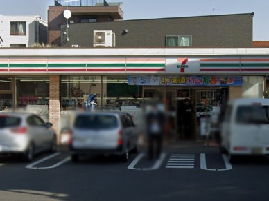 ���ӊ� �R���r�j 300m �Z�u��-�C���u�� ��{���؂S���ړX